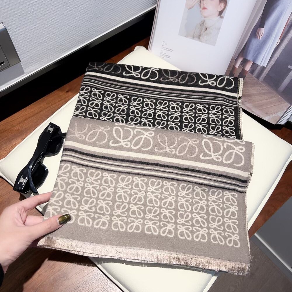 Loewe Monochrome Patterned Wrap - image 3